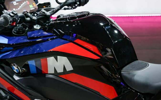2025 BMW M 1000 XR