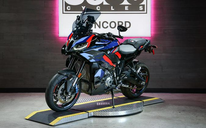 2025 BMW M 1000 XR