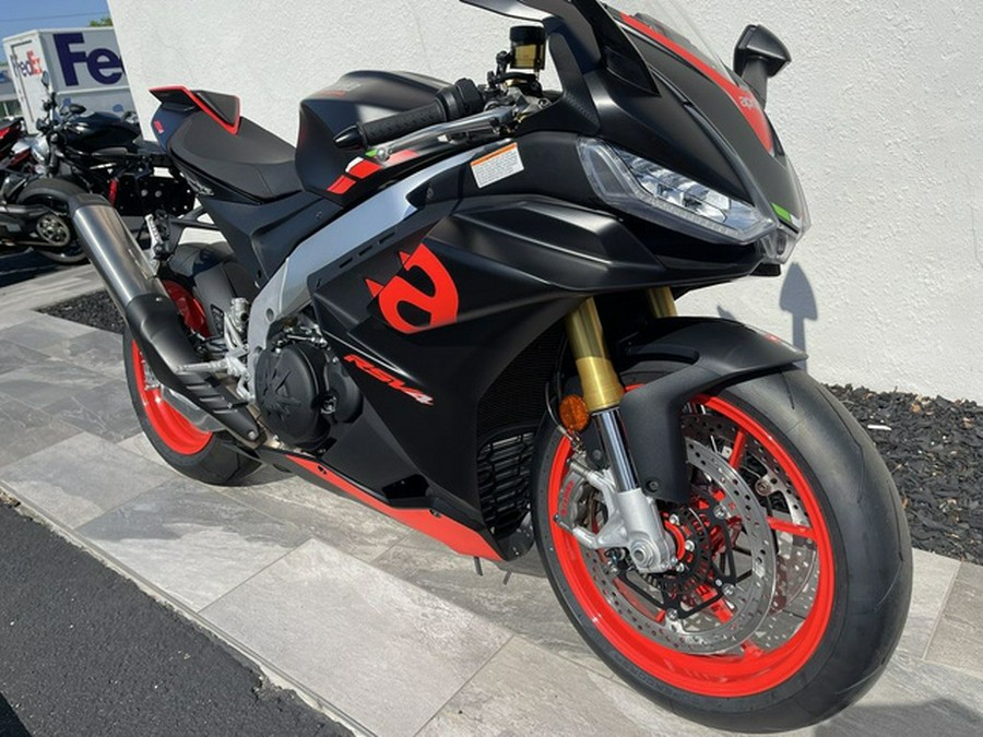 2024 Aprilia RSV4 1100