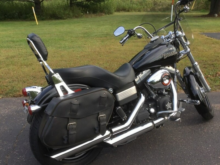 2010 Harley-Davidson® Street Bob® BLACK