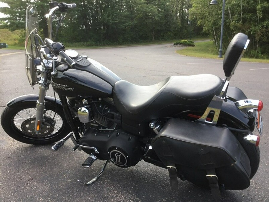 2010 Harley-Davidson® Street Bob® BLACK