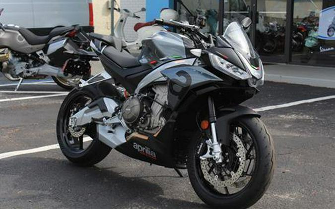 2023 Aprilia Tuono 660