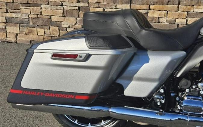 2019 Harley-Davidson® FLHXSE - CVO™ Street Glide®