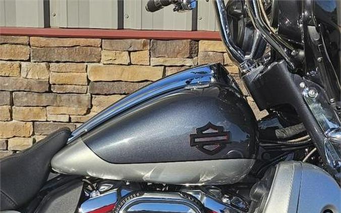 2019 Harley-Davidson® FLHXSE - CVO™ Street Glide®