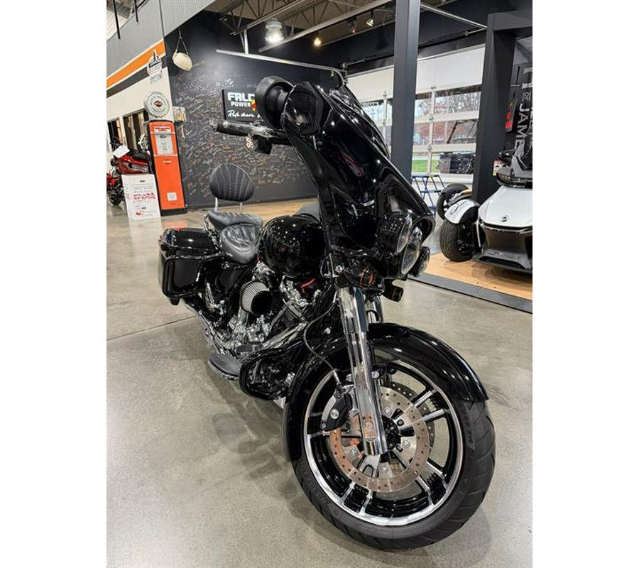 2017 Harley-Davidson Street Glide® Special