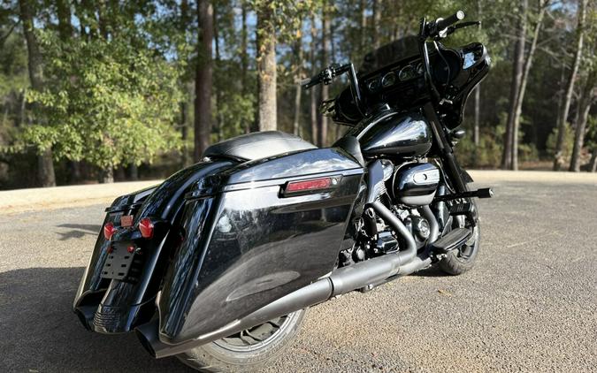 FLHXS 2020 Street Glide® Special