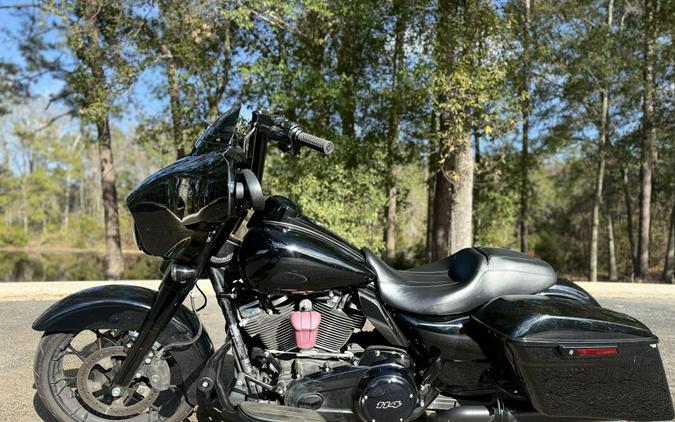 FLHXS 2020 Street Glide® Special