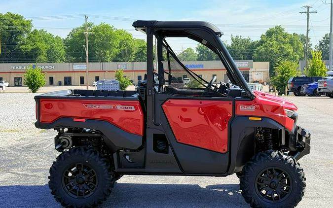 2026 Honda® Pioneer 1000 Deluxe
