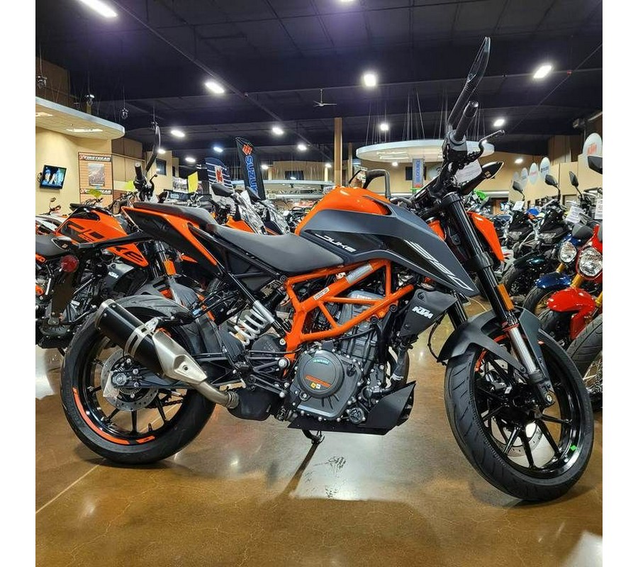 2023 KTM 390 Duke