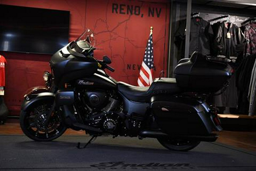 2023 Indian Motorcycle Roadmaster® Dark Horse®