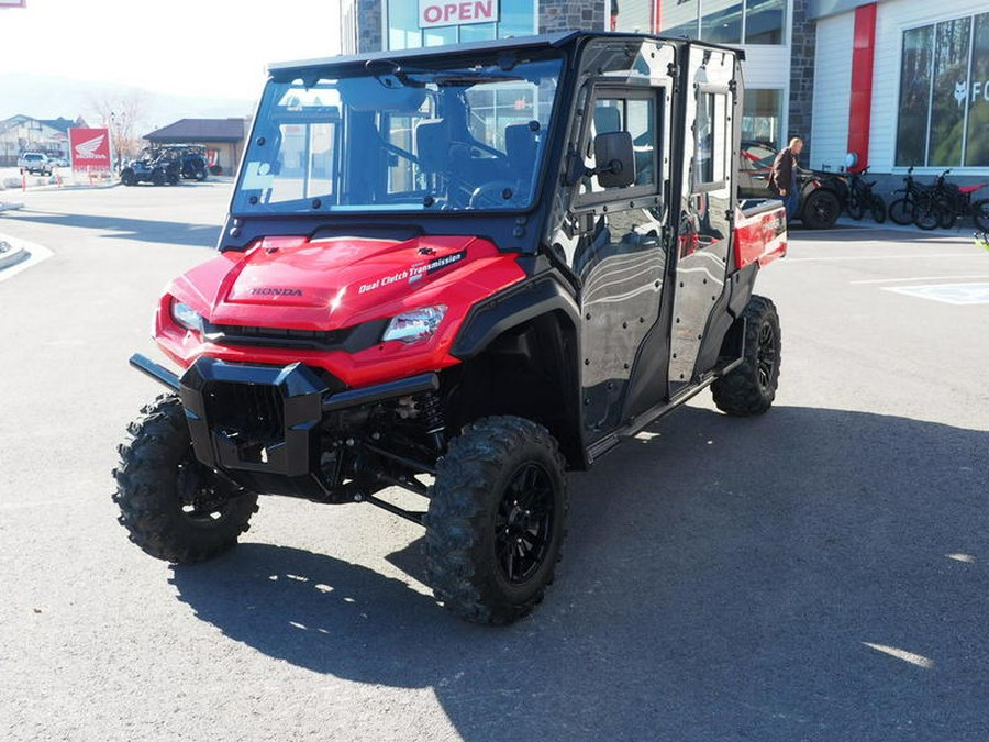 2023 Honda® Pioneer 1000-6 Deluxe Crew