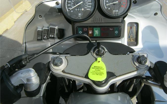 2000 BMW R1100RS