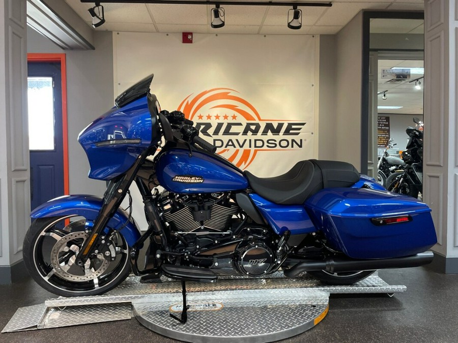 FLHX 2024 Street Glide®