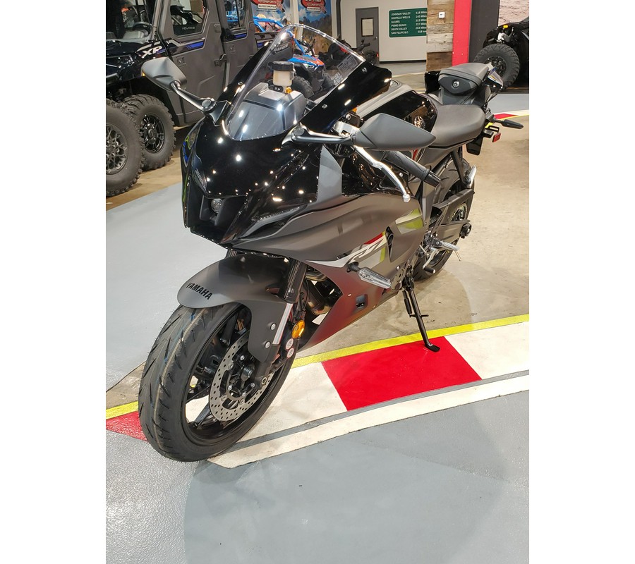 2024 Yamaha YZF-R7