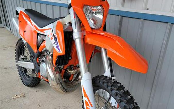 2023 KTM 300 XC-W