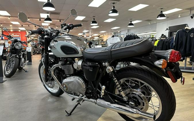 2023 Triumph Bonneville T120 Chrome Edition Meriden Blue