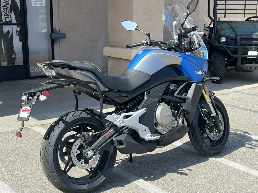 2023 CF MOTO 650 ADVENTURA