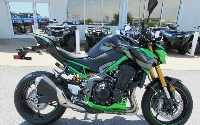 2024 Kawasaki ZR900MRFNL