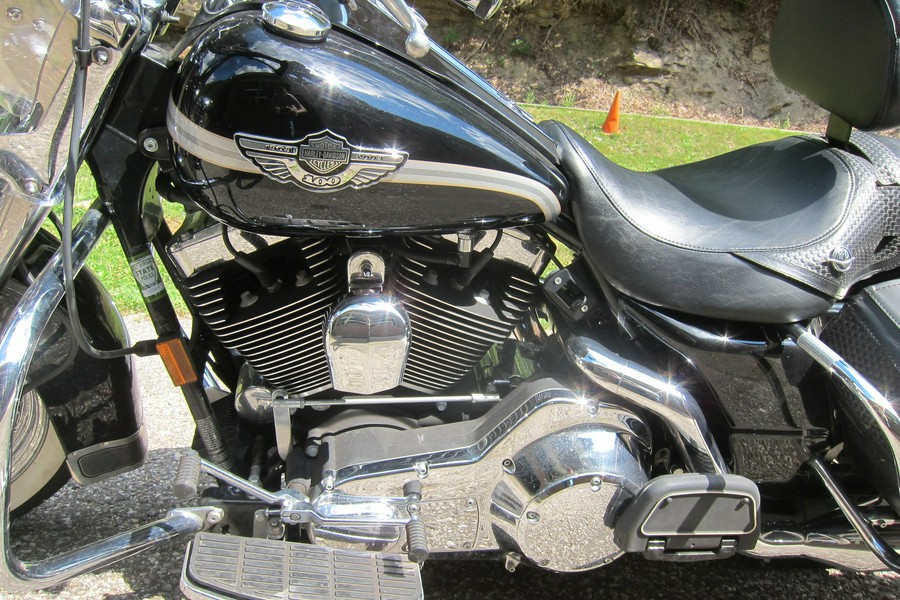 2003 Harley-Davidson® FLHRCI ROAD KING