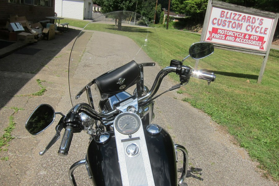 2003 Harley-Davidson® FLHRCI ROAD KING