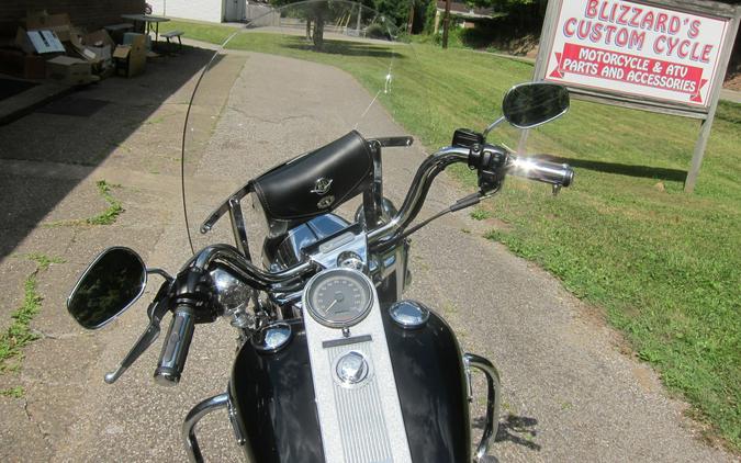 2003 Harley-Davidson® FLHRCI ROAD KING