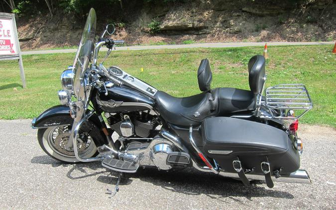 2003 Harley-Davidson® FLHRCI ROAD KING