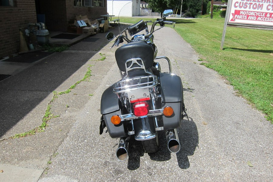 2003 Harley-Davidson® FLHRCI ROAD KING