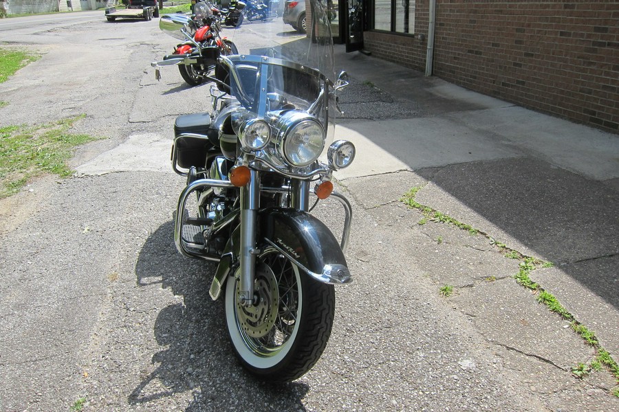 2003 Harley-Davidson® FLHRCI ROAD KING