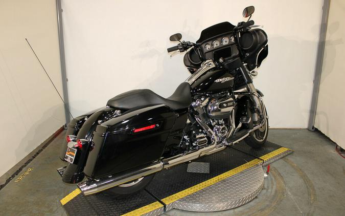 Used 2019 Harley-Davidson Street Glide Grand American Touring Motorcycle For Sale In Miami, Florida