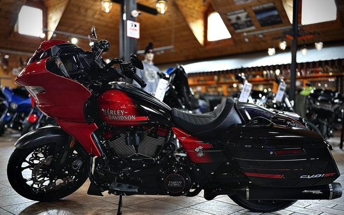 2026 Harley-Davidson® CVO Road Glide ST Citrus Heat Re-Entry