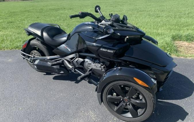 2018 Can-Am® Spyder® F3-S 6-speed semi-automatic with reverse (SE6)