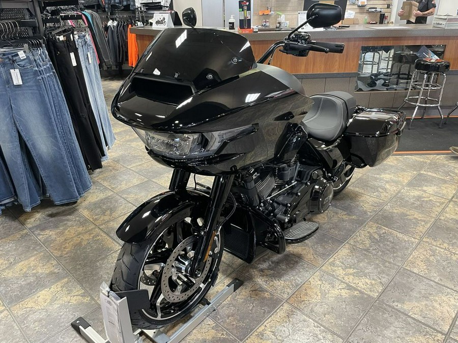 2024 Harley-Davidson® FLTRX - Road Glide®