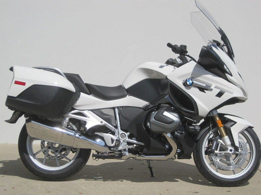 2024 BMW R 1250 RT Alpine White 3