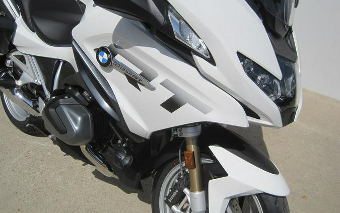 2024 BMW R 1250 RT Alpine White 3