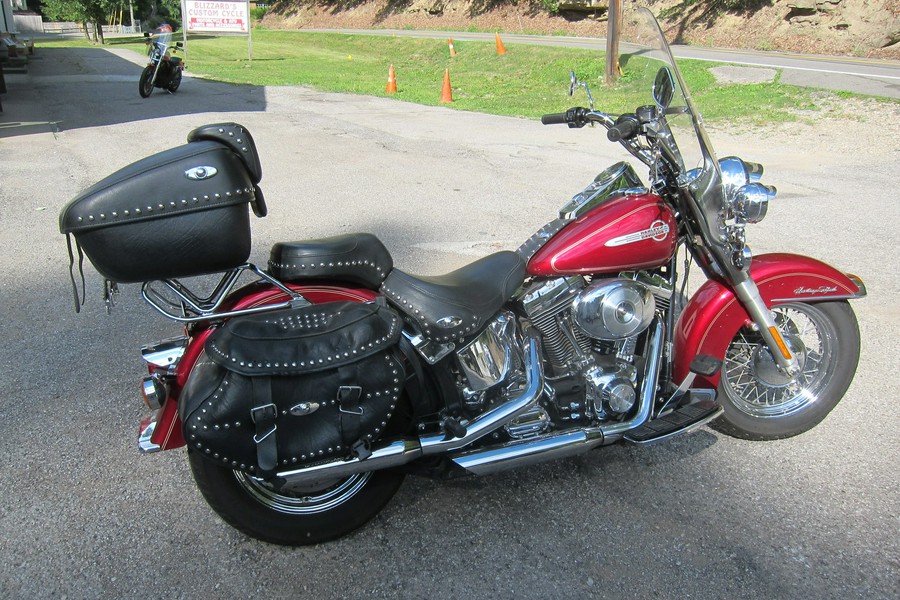 2004 Harley-Davidson® FLSTC Heritage Softail Classic