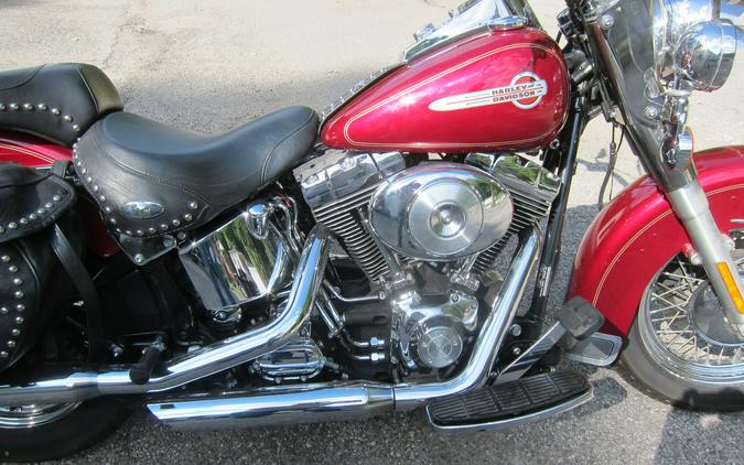 2004 Harley-Davidson® FLSTC Heritage Softail Classic