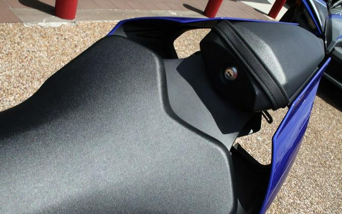 2023 Yamaha YZF-R1