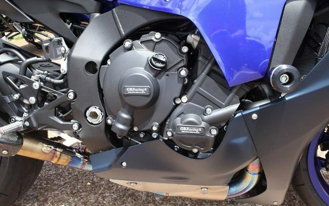 2023 Yamaha YZF-R1