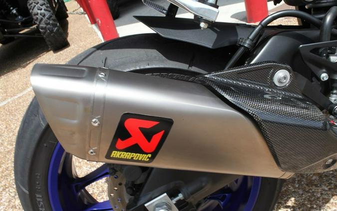 2023 Yamaha YZF-R1