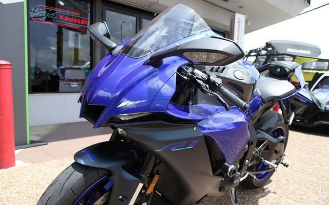2023 Yamaha YZF-R1