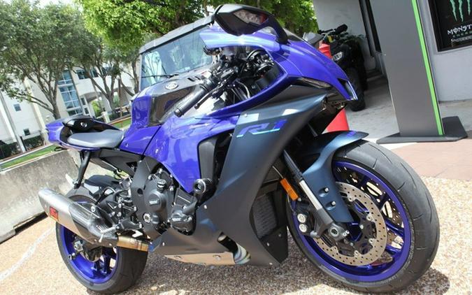 2023 Yamaha YZF-R1