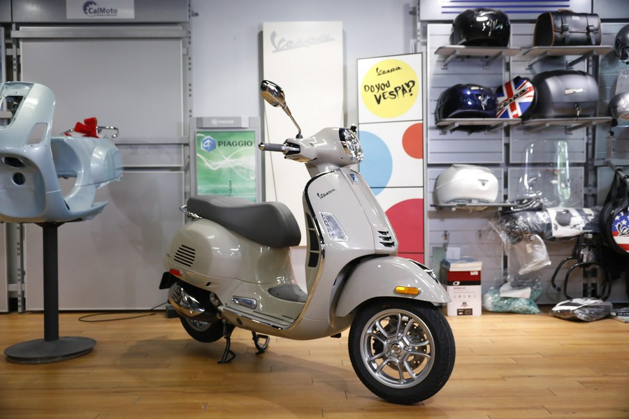 2027 Vespa GTS 310 SUPERAVVOLGENTE