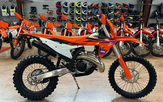 2024 KTM XC-W Lineup Test [300, 250, and 150 Reviewed]