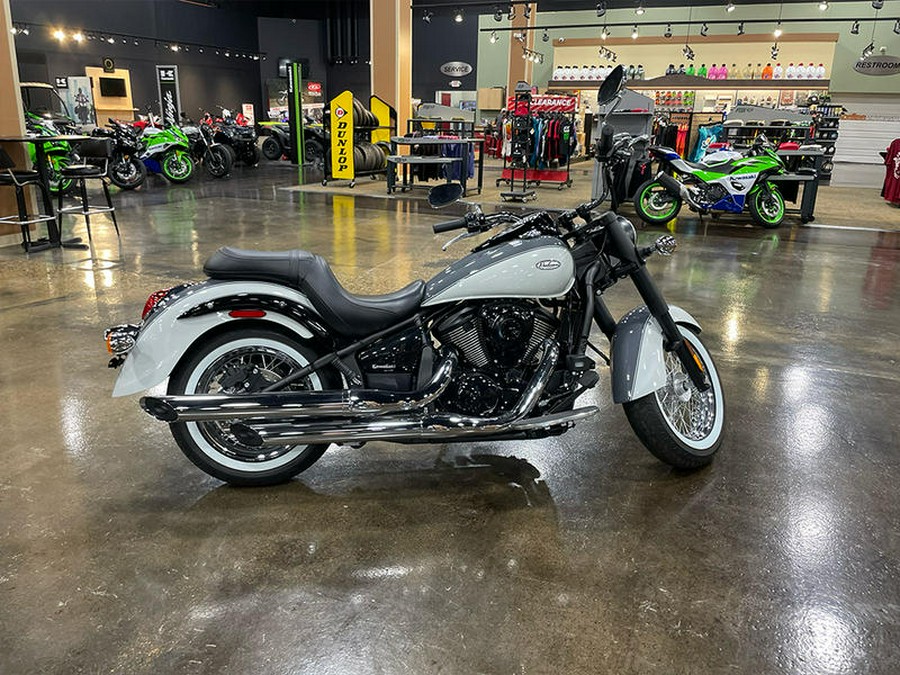 2024 Kawasaki Vulcan® 900 Classic