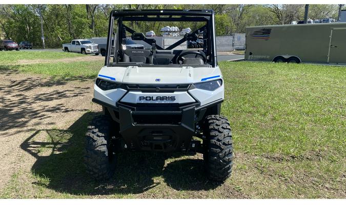 2024 Polaris Industries RANGER XP KINETIC ULT - ICY WHITE PEARL Ultimate