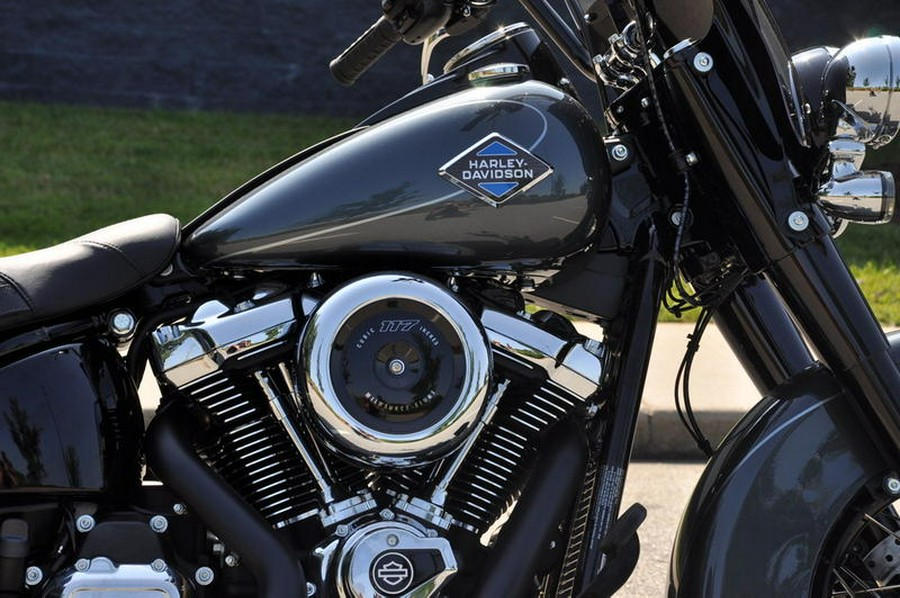 2025 Harley-Davidson® FLHC - Heritage Classic