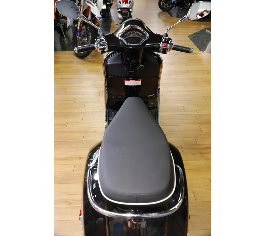 2027 Vespa GTS 310 SUPER