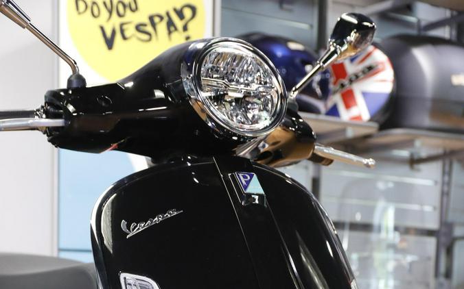 2027 Vespa GTS 310 SUPER