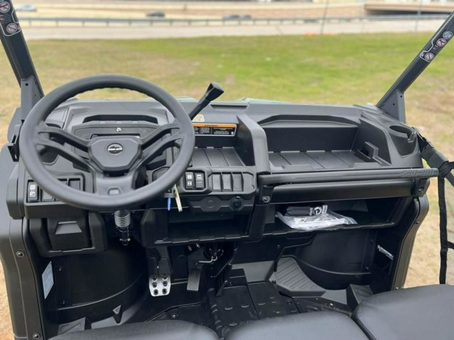 2026 Can-Am Defender MAX DPS HD7 Compass Green