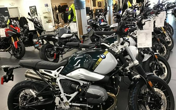 2023 BMW R nineT Scrambler 719 Pollux Metallic / Light White